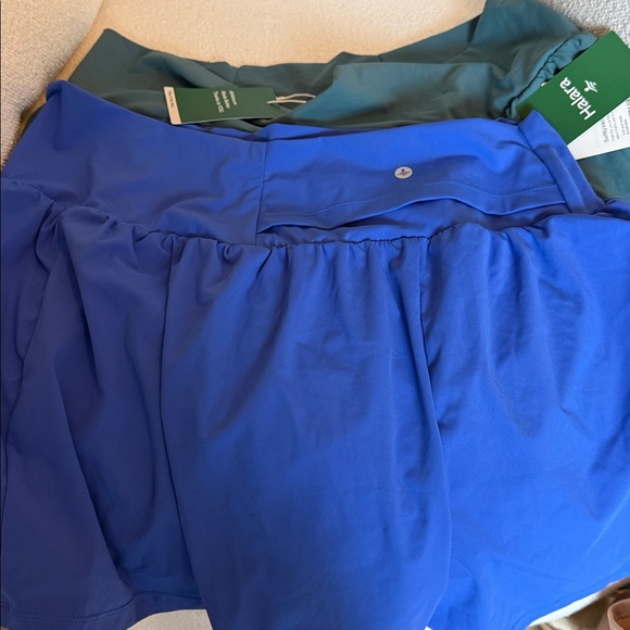 Bundle of Halara Pocket Plus Pocket 2-in-1 Gym Plus Size Shorts 2.5'' - Picture 7 of 7